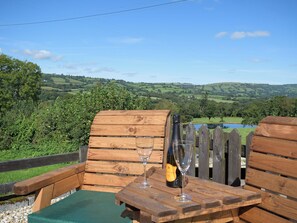 Property grounds - A charming countryside cottage break. (Cwmdu, Near Llandeilo)