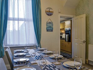 Dining - This holiday home has two reception rooms and is perfect for large families. (Bridlington)