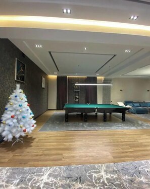 Spielezimmer