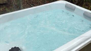 Idromassaggio all'aperto