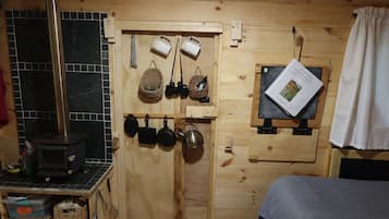 1 quarto, roupa de cama