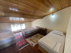 Apartment | 2 bedrooms, iron/ironing board, free WiFi