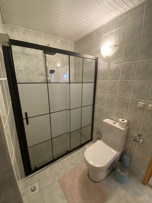 Apartment | Bathroom - Balcı Apart Pansiyon (Eceabat)