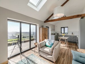 TV, fireplace - 2 bedroom accommodation in Mellor, near Marple (Mellor, near Marple)