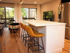 Dining - The Duffer's Drop - 2BR/2BA Condo in Pinehurst, NC (Pinehurst)