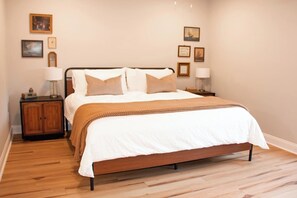 2 chambres, bureau, fer et planche à repasser, Wi-Fi gratuit