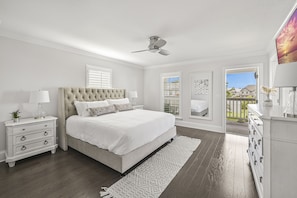 3 bedrooms, desk, iron/ironing board, WiFi