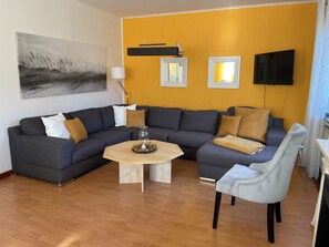 Smart TV, fireplace, books, stereo - Vacation home Beerster Sonne - Bederkesa am See - ideal for a long stay + Netflix (Gestland)
