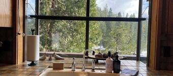 Epic stargazing at the Treehouse Chalet