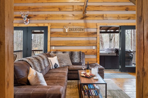 Private, Cozy and Close to Everything!