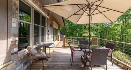 The Poet's House, Luxury and Solitude on 100 acres