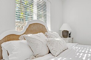 3 Schlafzimmer, Bügeleisen/Bügelbrett, Reisekinderbett, WLAN