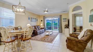 Villa (2291 Granby Dr) | Exterior