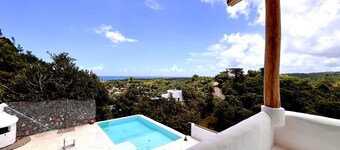 SO CHIC villa with sea view and private pool