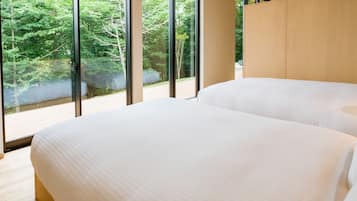 1 bedroom, desk, free WiFi, bed sheets