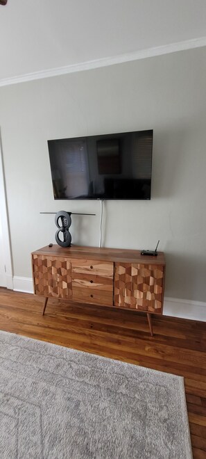 Interior - Historic Springfield 1 Bedroom 1 Bathroom Near Downtown Jacksonville (Jacksonville)