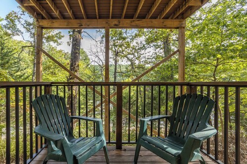 Holiday Shores 18 - Three Bedroom Villa, Sleeps 8