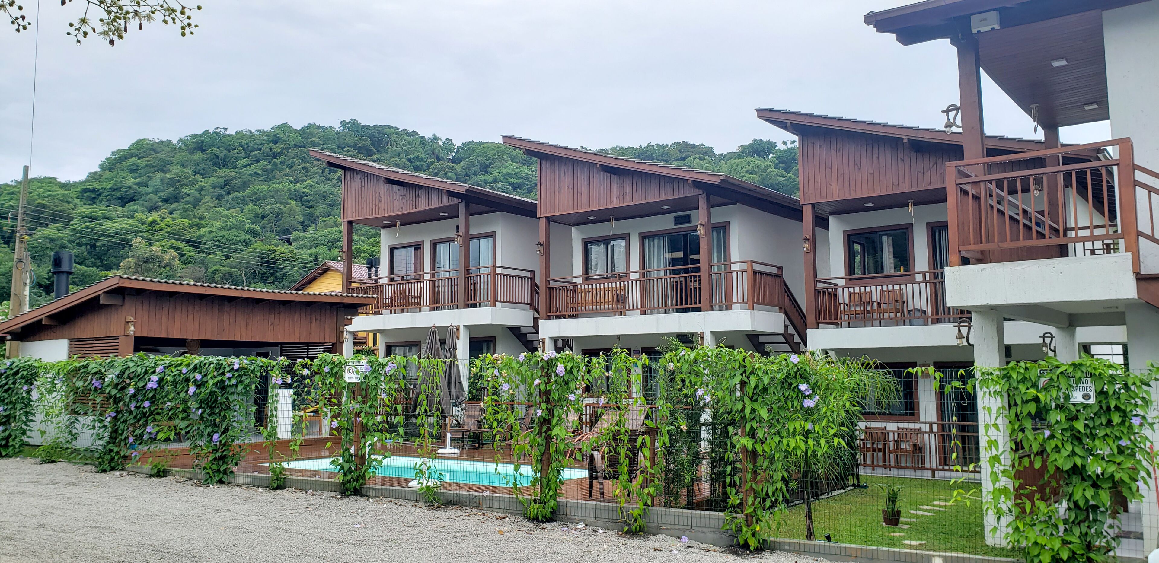 Fachada da propriedade