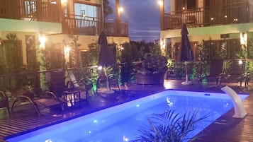 15 piscinas al aire libre