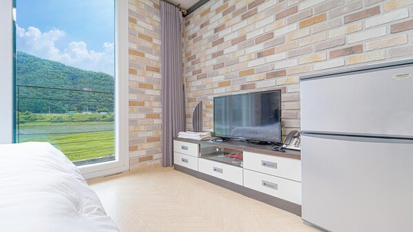Room - Chuncheon Ssmt Pension (Chuncheon)