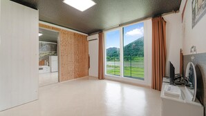 Basic Room, 2 Bedrooms (305+306) | 1 bedroom, WiFi (free) - Chuncheon Ssmt Pension (Chuncheon)