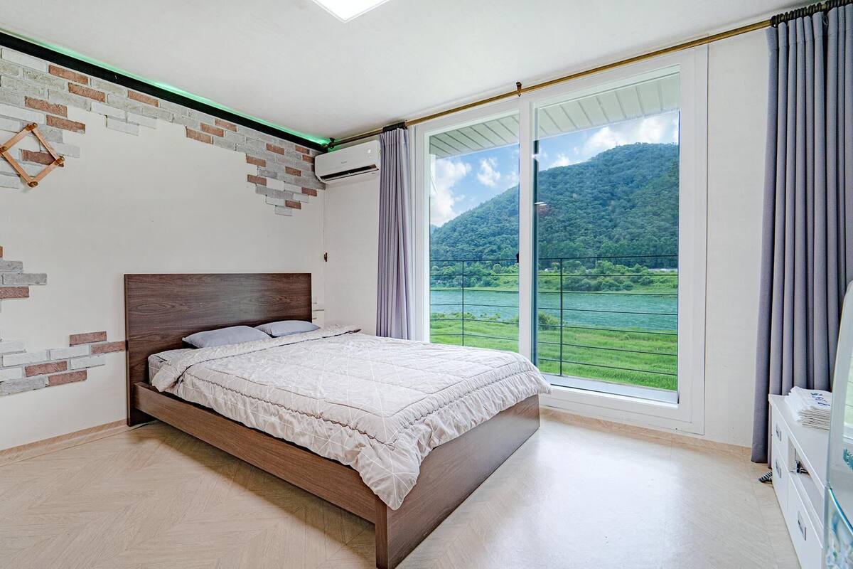 Basic Room, 1 Bedroom (301) | 1 bedroom, WiFi (free)
