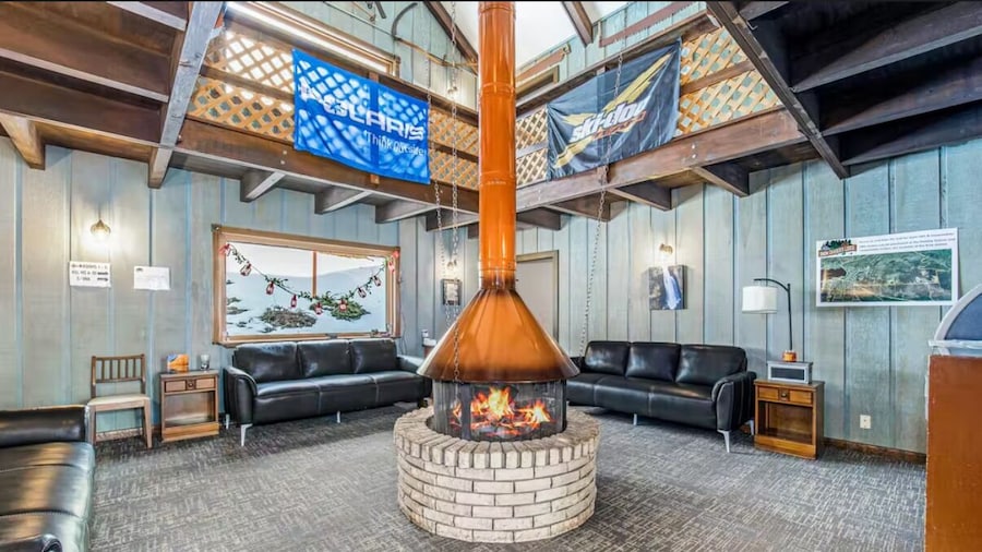 Snow Chasers Lodge
