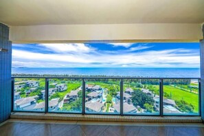 Room - Lantian Weekend Vacation Homestay (Yangjiang Hailing Island Poly Silver Beach) (Yangjiang)