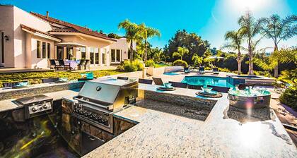 Grapevine by Avantstay Secluded 5BR Villa 4 Acres of Vineyards & Avo Groves!