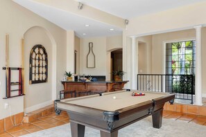 Casa (5 Bedrooms) | Parte interna