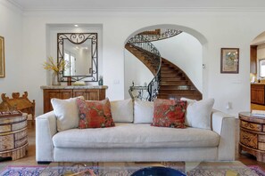 Villa (4 Bedrooms) | Intérieur