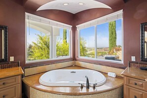 Villa (Multiple Bedrooms) | Interior - Wine Country Villa Large Rooftop Terrace w/ Views + Game Room Via del Sur (Temecula)