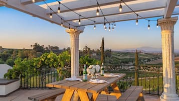 Villa (Multiple Bedrooms) | Innvendig