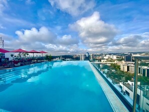 Pool - Myles Dreamfield Nest-Two Bedroom Apartment (Nairobi)