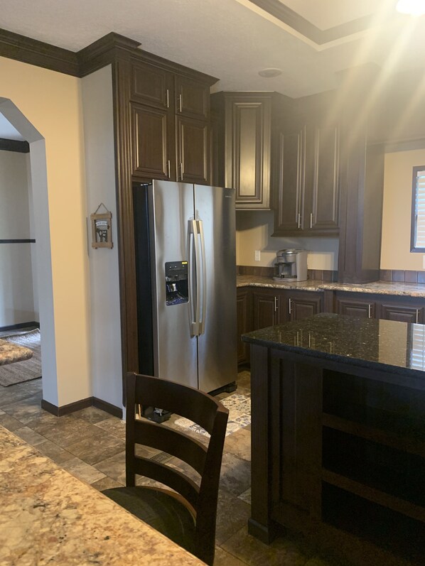 Interior - Forest Hill (Covington)