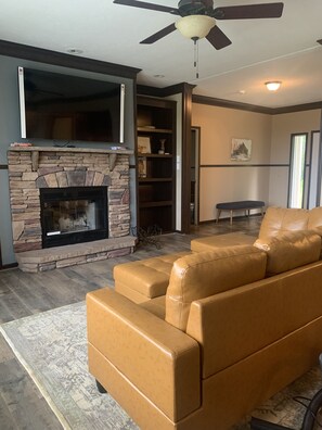 Books, printers - Forest Hill (Covington)