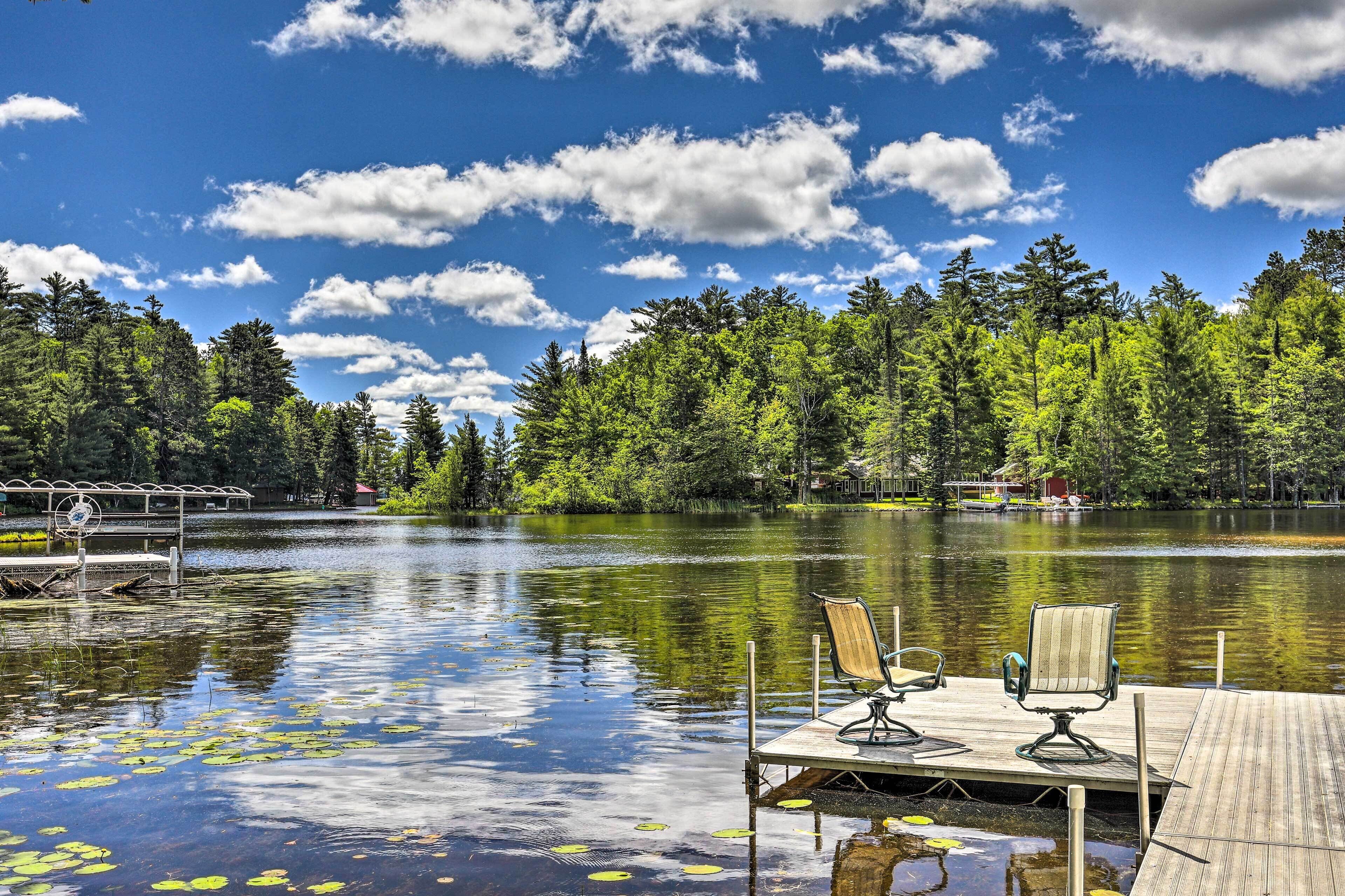 Northwoods Cabin w/ Lake Access & Boat Dock