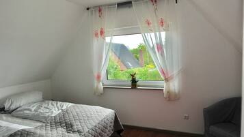 2 sovrum, strykjÀrn/strykbrÀda, gratis wi-fi och sÀngklÀder