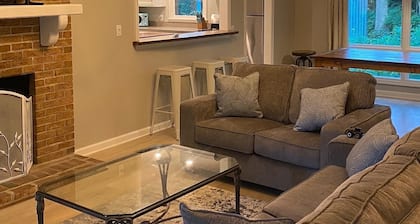 Remodel Cottage with Pond on Three Acres