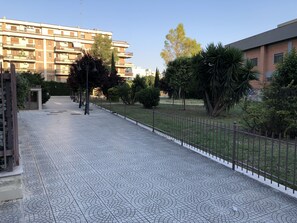 Property grounds - A la gauche! Faculty of Agricultural Medicine "City of cinema" United Hospitals Stadium (Foggia)