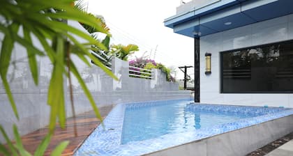 James Cook Hotel