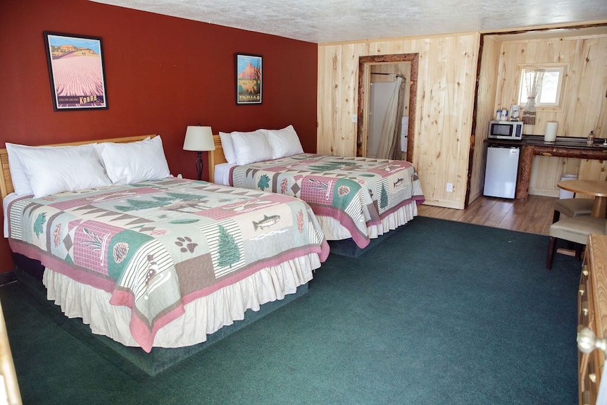 0152) Candy Suite 125 - Layton, UT