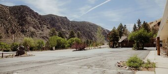 0128) Candy Suite 128