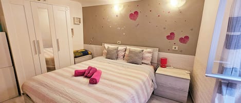 2 habitaciones, wifi y ropa de cama