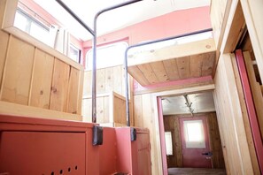 Interior - T-000001) Rio Grande (Sevier)