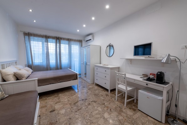 Apartment | 3 bedrooms - Casa Rosa Beige e Blu (Rome)