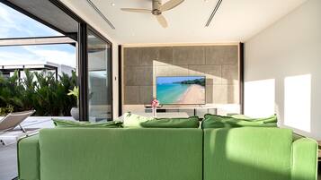Luxury Villa | Living area | 40-inch LED TV with digital channels, TV