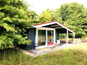 Terrace/patio - Lütje Nüst – Charming Chalet on the North Sea (Rechtsupweg)