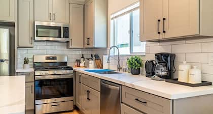 LOVELY STAY |GREAT LOCATION NEAR DISNEY & DOWNTOWN