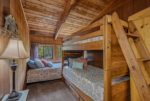 4 chambres, Wi-Fi gratuit, draps fournis